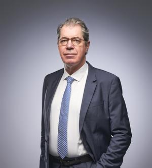 Dr. Luc Vanden Berghe
